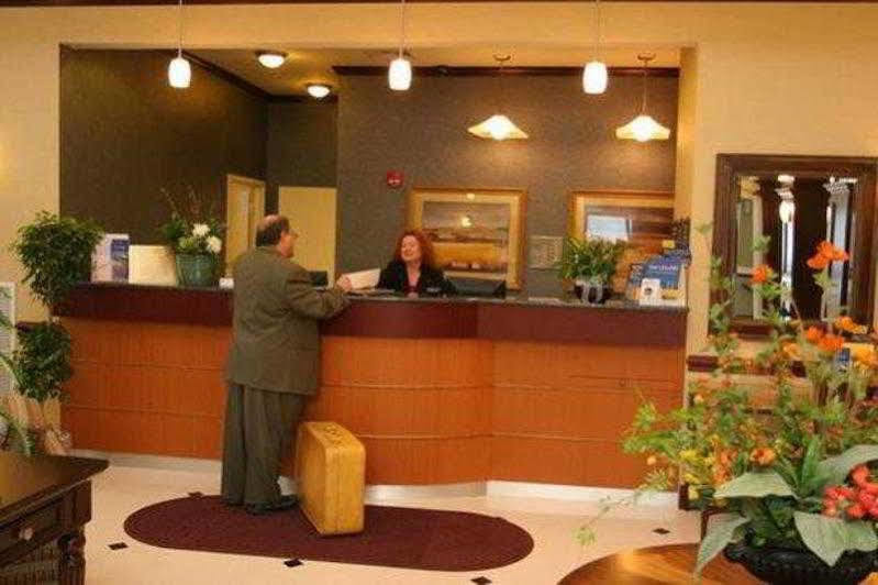 Holiday Inn Express And Suites Allentown West By Ihg Экстерьер фото